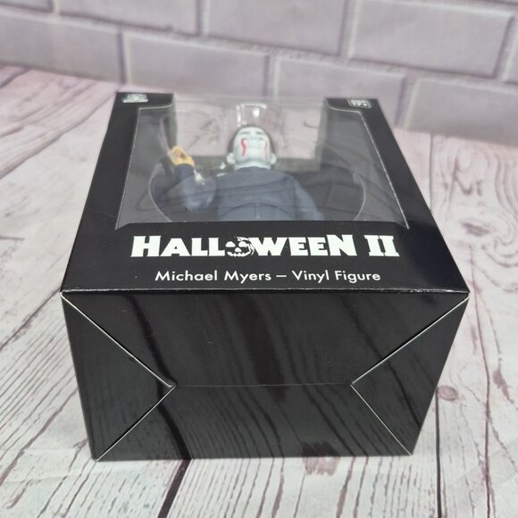 2024 Halloween 2 Michael Myers Vinyl Action Figure 4.25" Toy Brand, Sealed Box - Picture 6 of 6